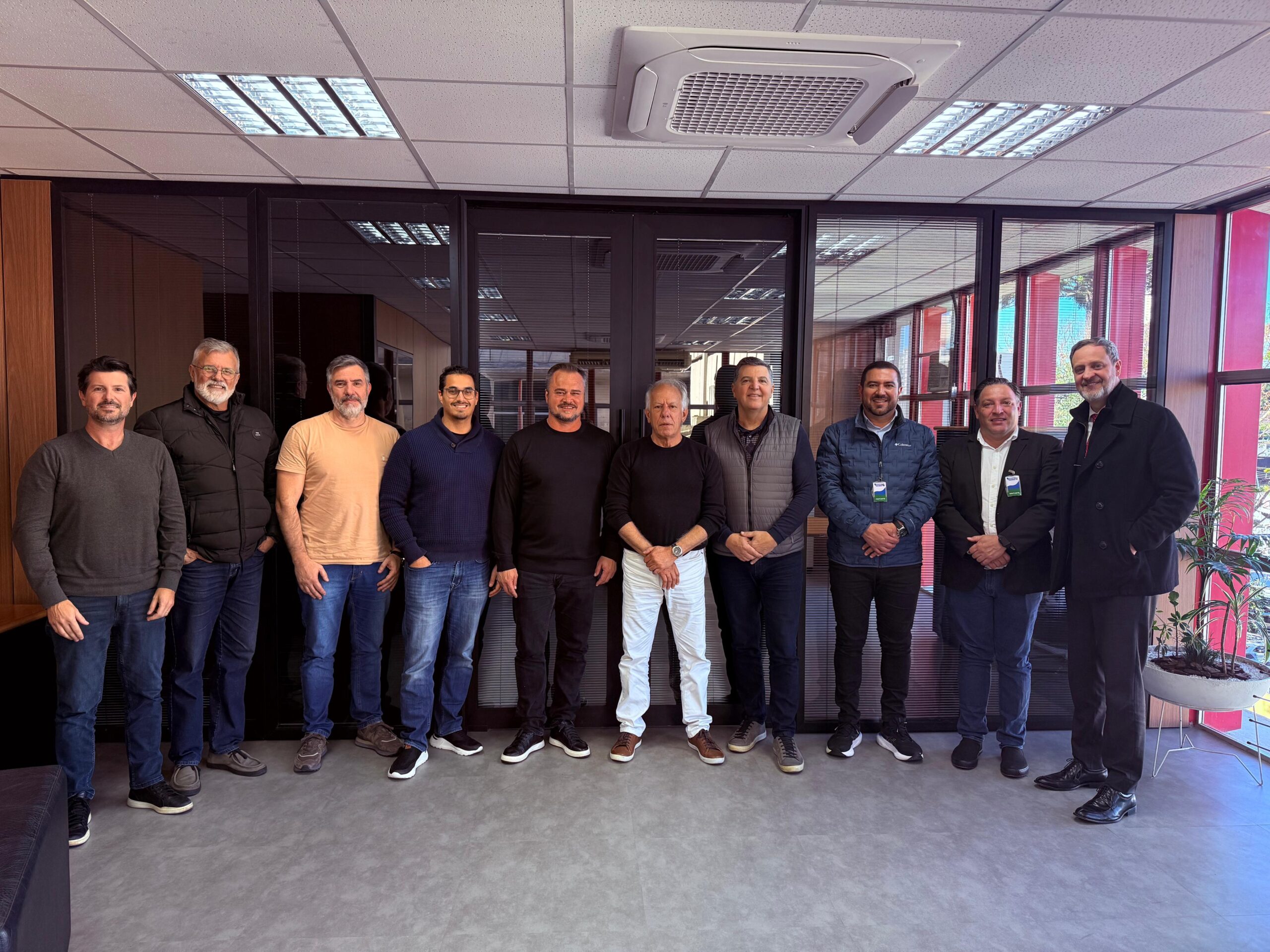 DEPUTADO ALISSON WANDSCHEER VISITA PARANAPREVIDÊNCIA E DESTACA EXCELÊNCIA NA GESTÃO PREVIDENCIÁRIA DO PARANÁ