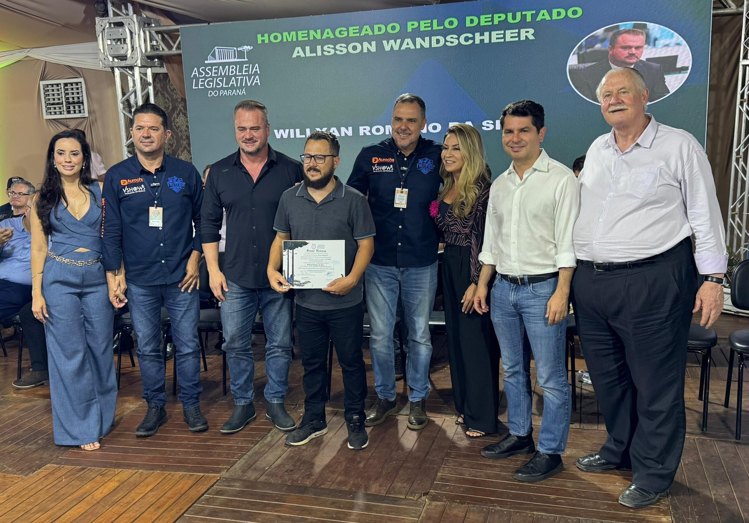 DEPUTADO ALISSON FORTALECE DIÁLOGO COM O NORTE PIONEIRO E HOMENAGEIA LIDERANÇAS