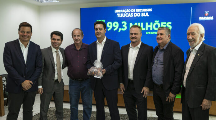DEPUTADO ALISSON E GOVERNADOR RATINHO JUNIOR CONFIRMAM R$ 341 MILHÕES PARA NOVE MUNICÍPIOS