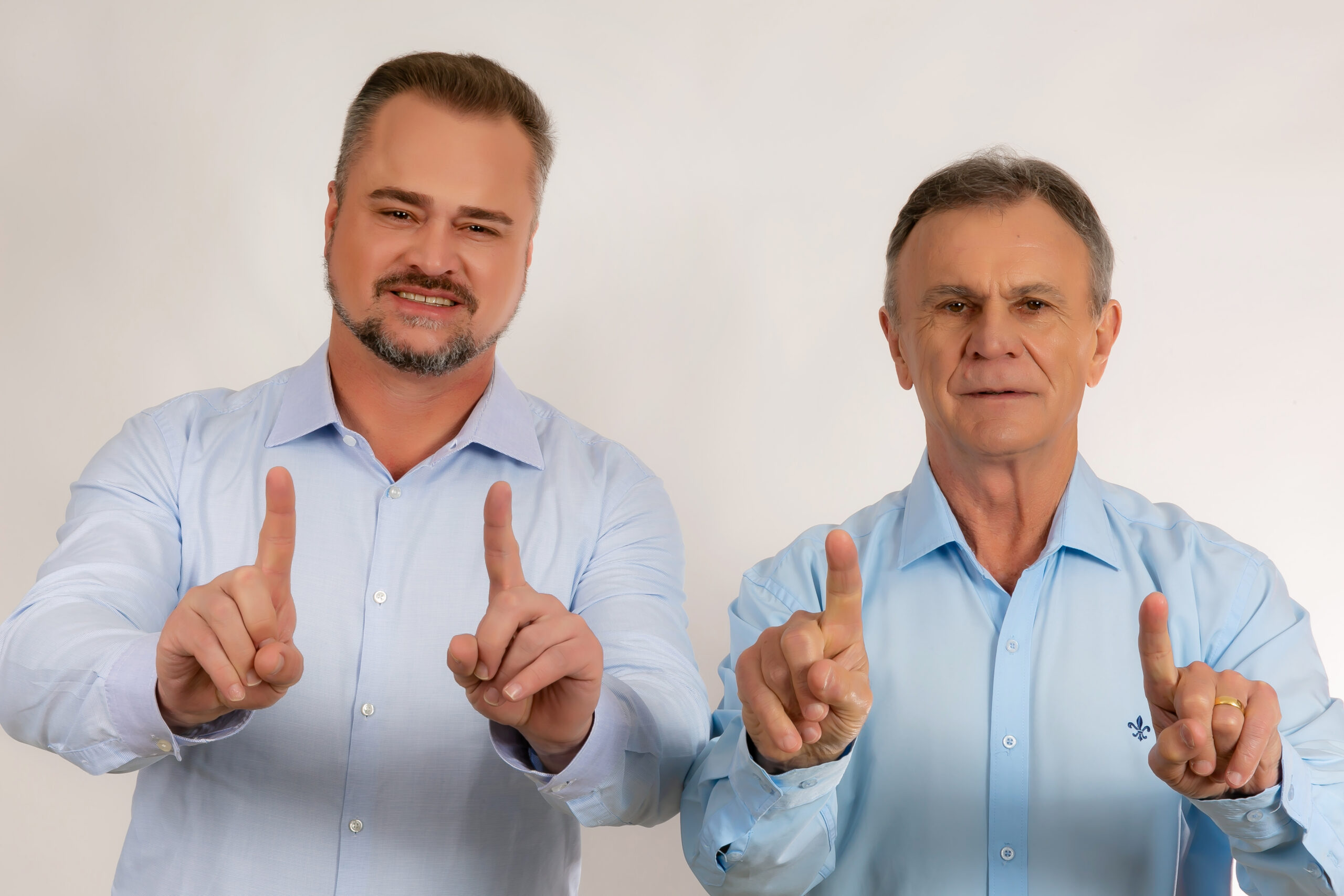 DOBRADINHA WANDSCHEER INAUGURA COMITÊ DA VITÓRIA EM FAZENDA RIO GRANDE