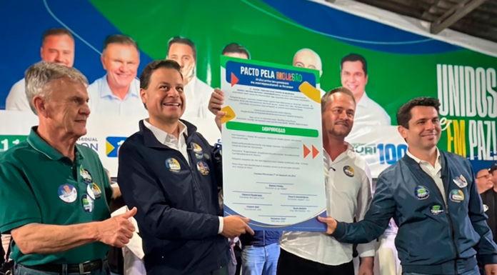 TONINHO E ALISSON WANDSCHEER INAUGURAM COMITÊ DA VITÓRIA EM FAZENDA RIO GRANDE